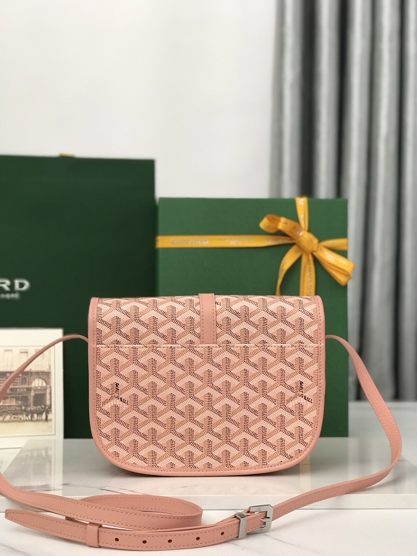 Belvedere PM Shoulder Bag In Pink